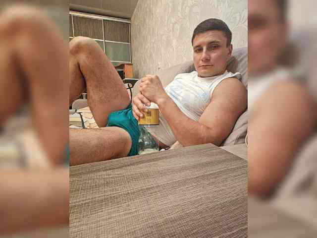 Fredo07 Live Webcam on BongaCams