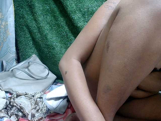 Lutricia, en vivo ahora en BongaCams