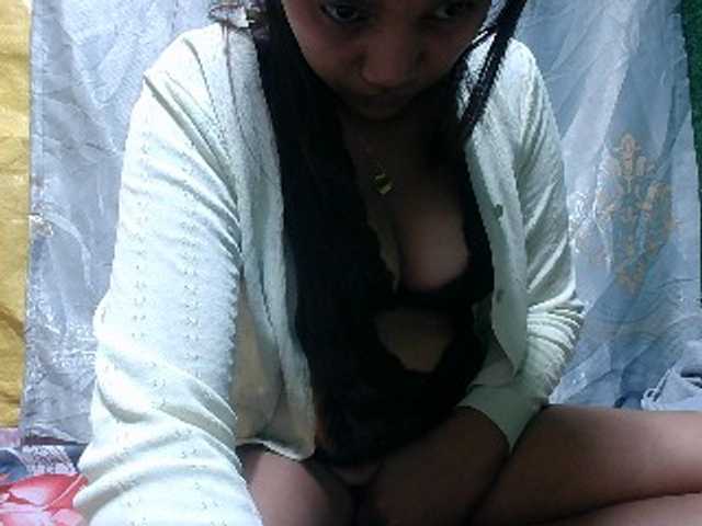 Lutricia live cam on BongaCams