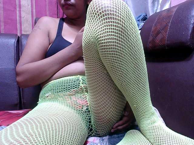 Lutricia live cam on BongaCams
