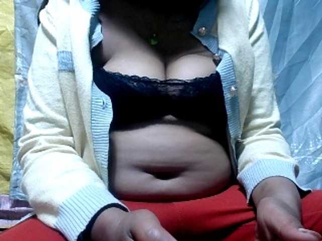 Lutricia live cam on BongaCams