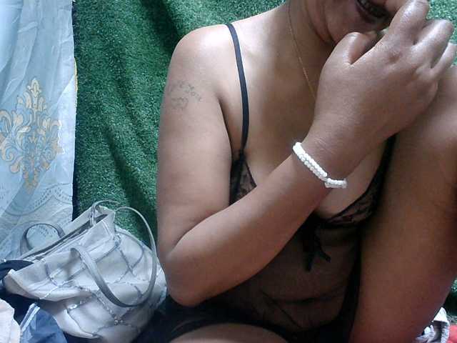 Lutricia live cam on BongaCams