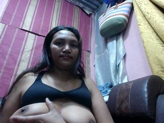 Lutricia live cam on BongaCams