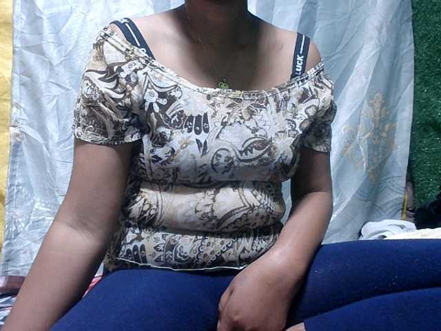 Lutricia live cam on BongaCams