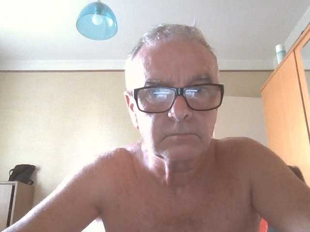 dicab132 live webcam show
