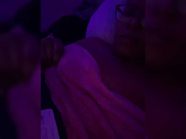 BigSexy21's BongaCams show and profile