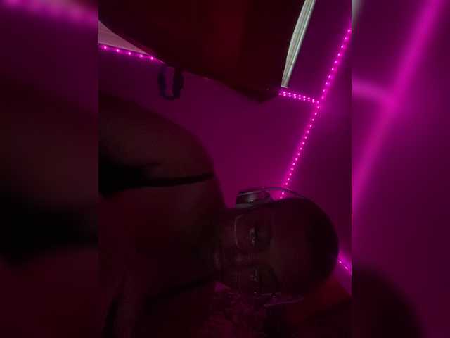 Preview of bigsexy21