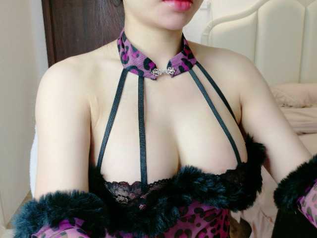 CuteCatxxx live cam on BongaCams