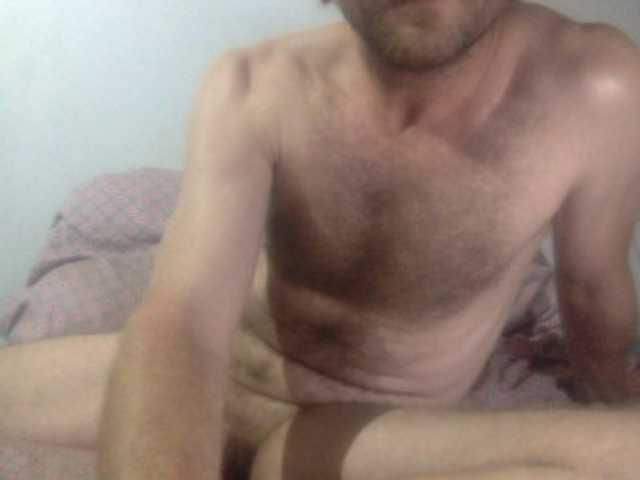 Balearicsex11 — live male cam