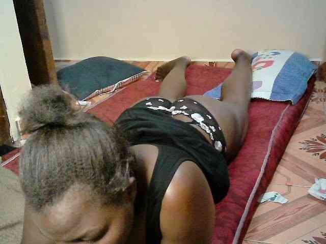 LOVELY-JAZMINE webcam