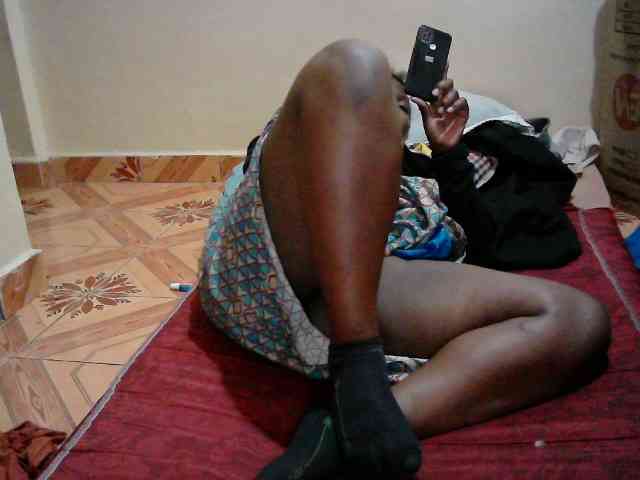 LOVELY-JAZMINE webcam