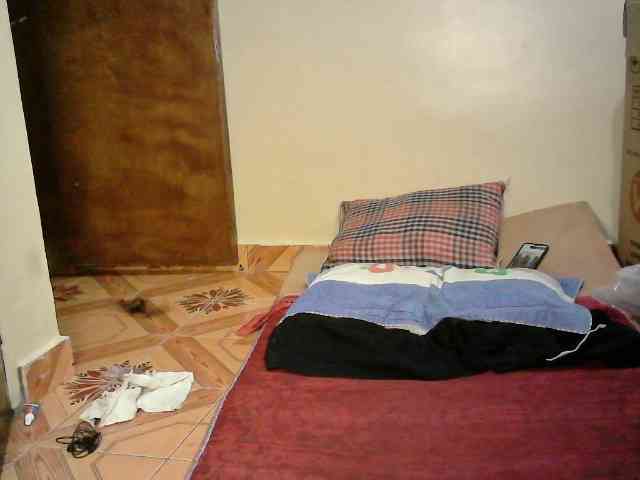 LOVELY-JAZMINE webcam