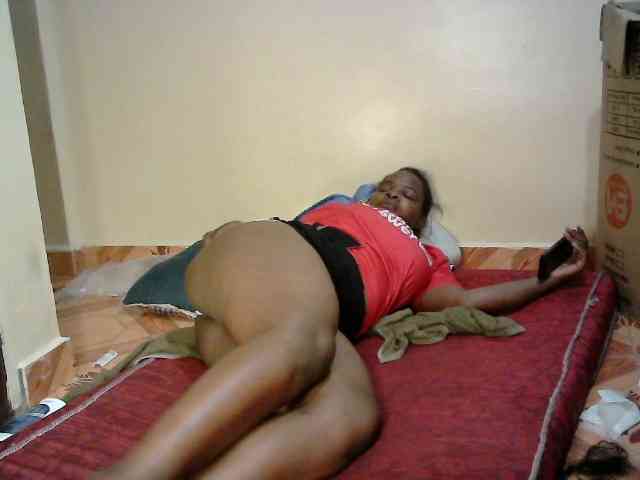 LOVELY-JAZMINE webcam