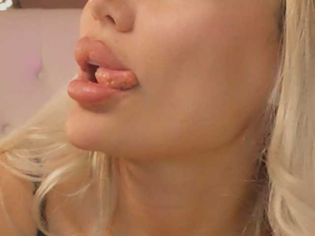 DrBarbie live cam on BongaCams