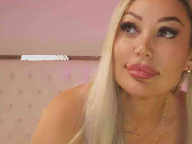 DrBarbie webcam