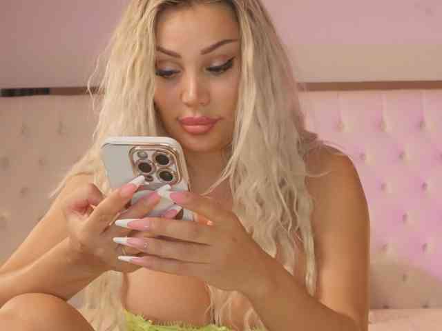 DrBarbie webcam