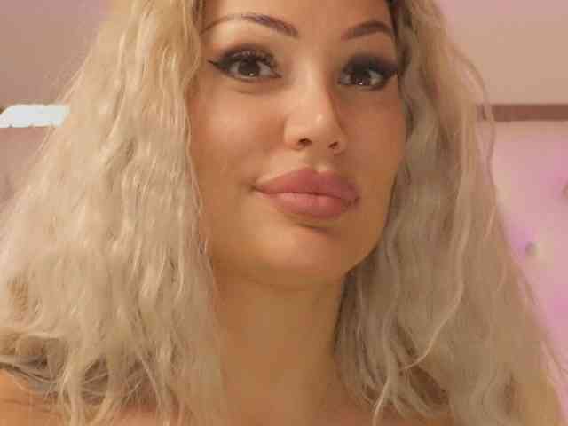 DrBarbie webcam