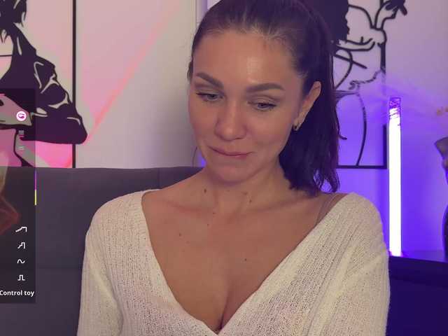 Buffi's BongaCams show and profile