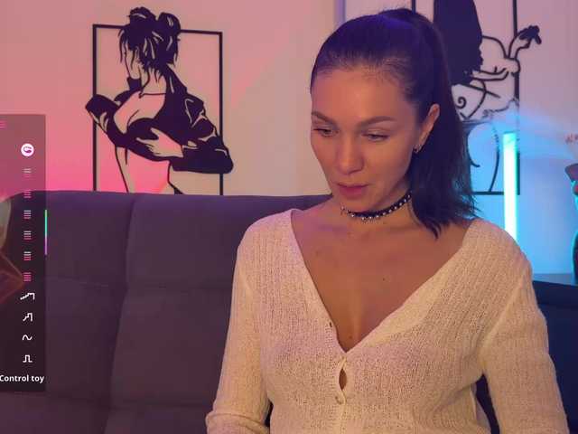 Buffi's BongaCams show and profile