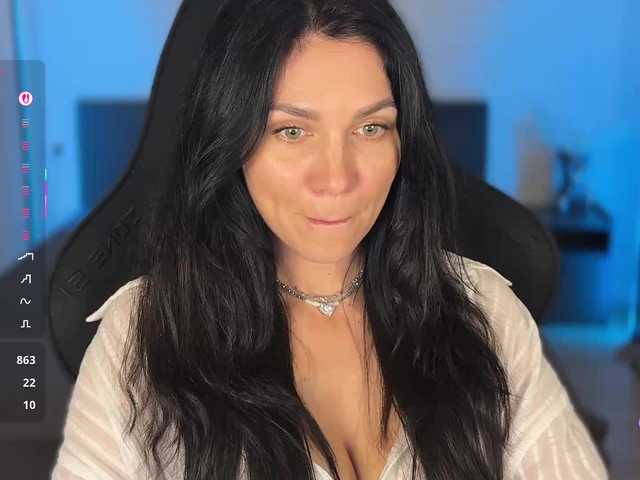 F_A_M_E live webcam show