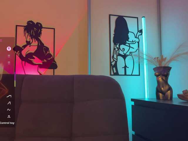 Buffi's BongaCams show and profile