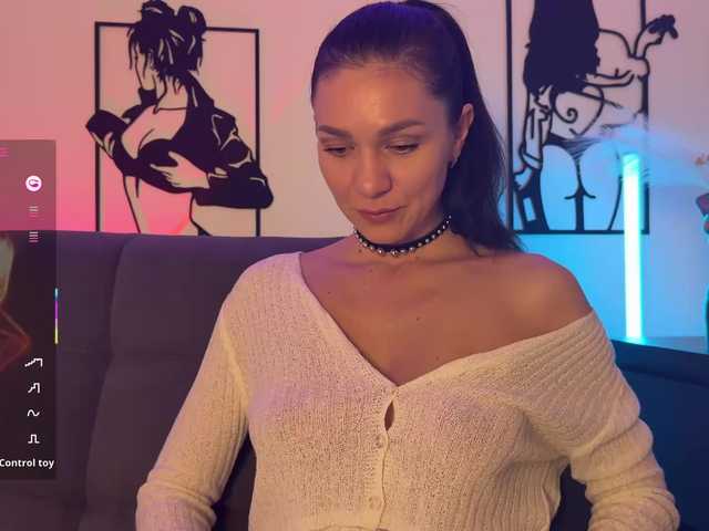 Buffi's BongaCams show and profile