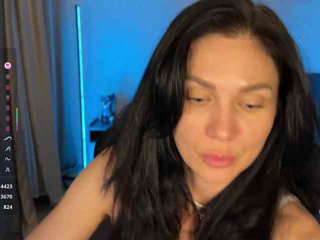 F_A_M_E webcam