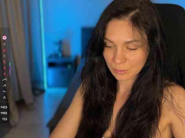 F_A_M_E webcam