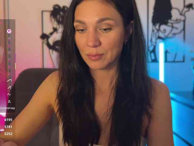 F_A_M_E webcam