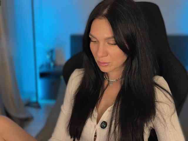 F_A_M_E webcam