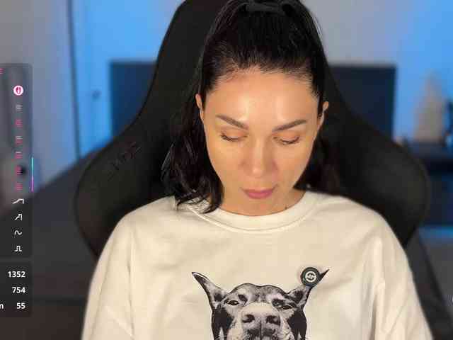 F_A_M_E webcam