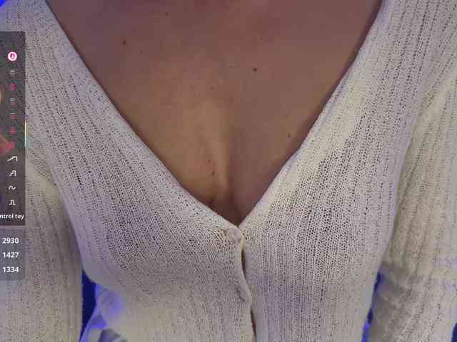 F_A_M_E webcam