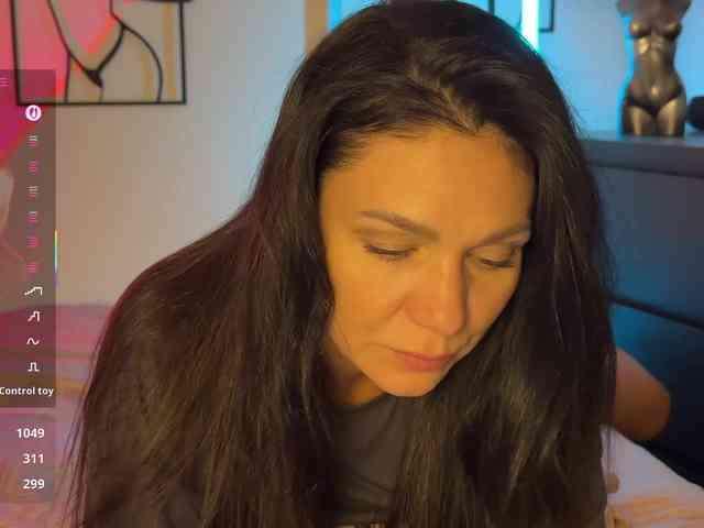 F_A_M_E webcam