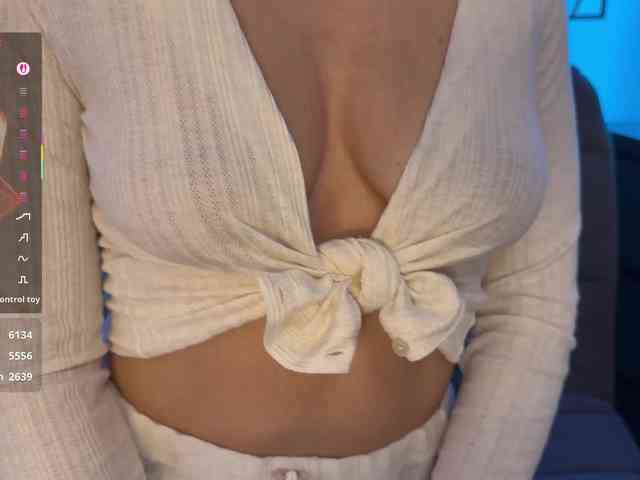 F_A_M_E webcam