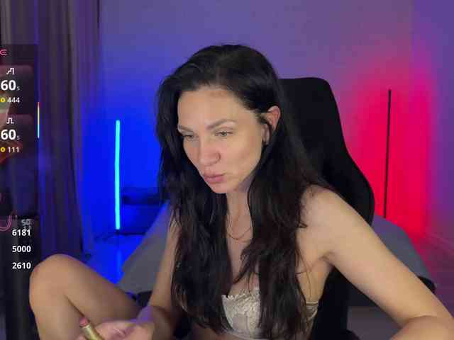 F_A_M_E webcam