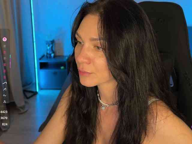 F_A_M_E webcam