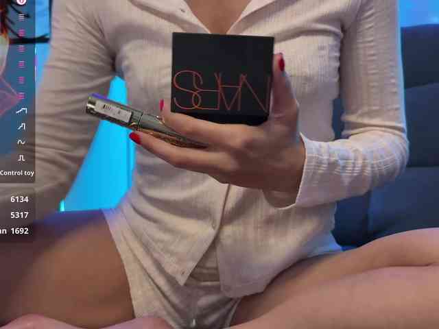 F_A_M_E webcam