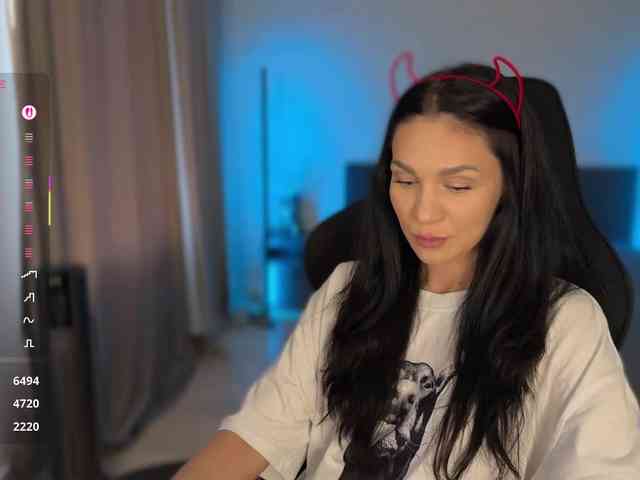 F_A_M_E webcam