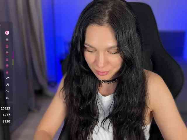 F_A_M_E webcam