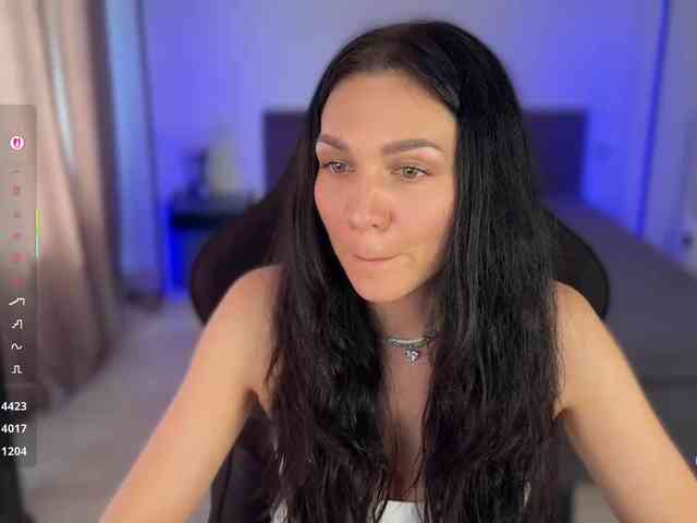 F_A_M_E webcam