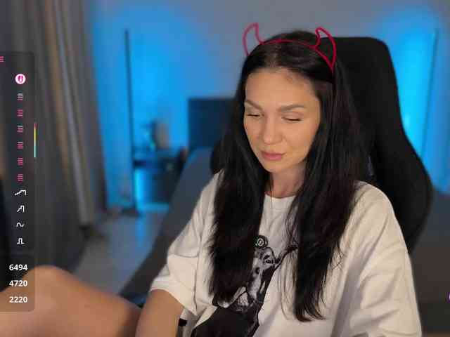 F_A_M_E webcam