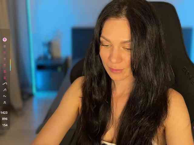 F_A_M_E webcam