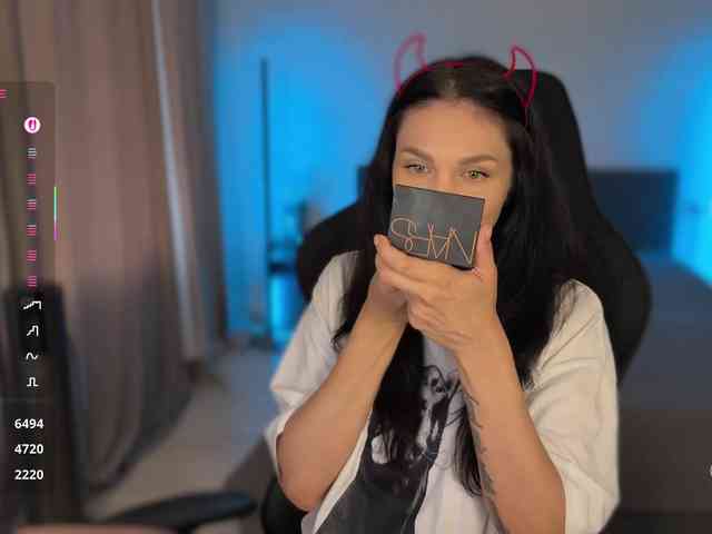 F_A_M_E webcam