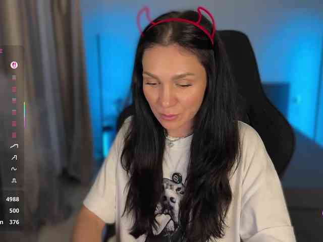F_A_M_E webcam