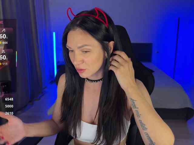 F_A_M_E webcam
