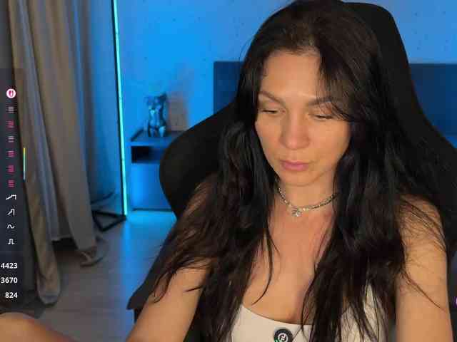F_A_M_E webcam