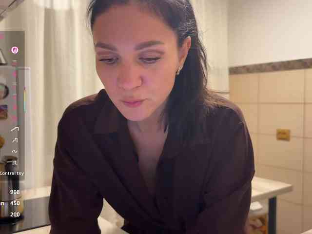 F_A_M_E webcam