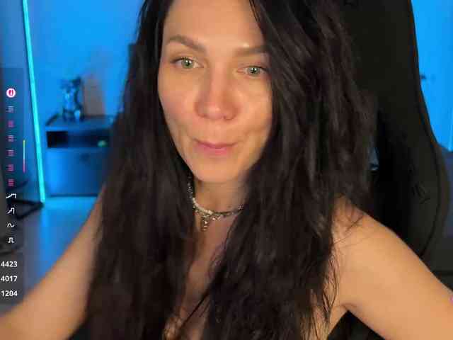 F_A_M_E webcam