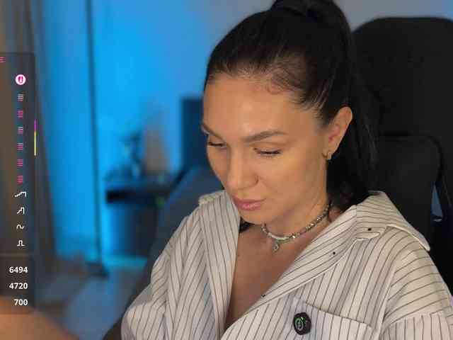 F_A_M_E webcam