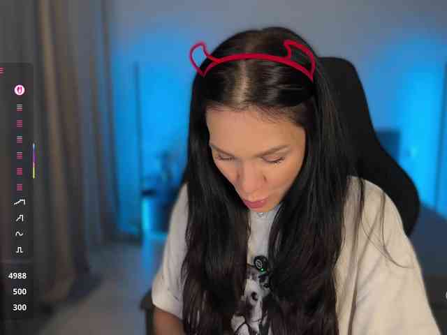 F_A_M_E webcam